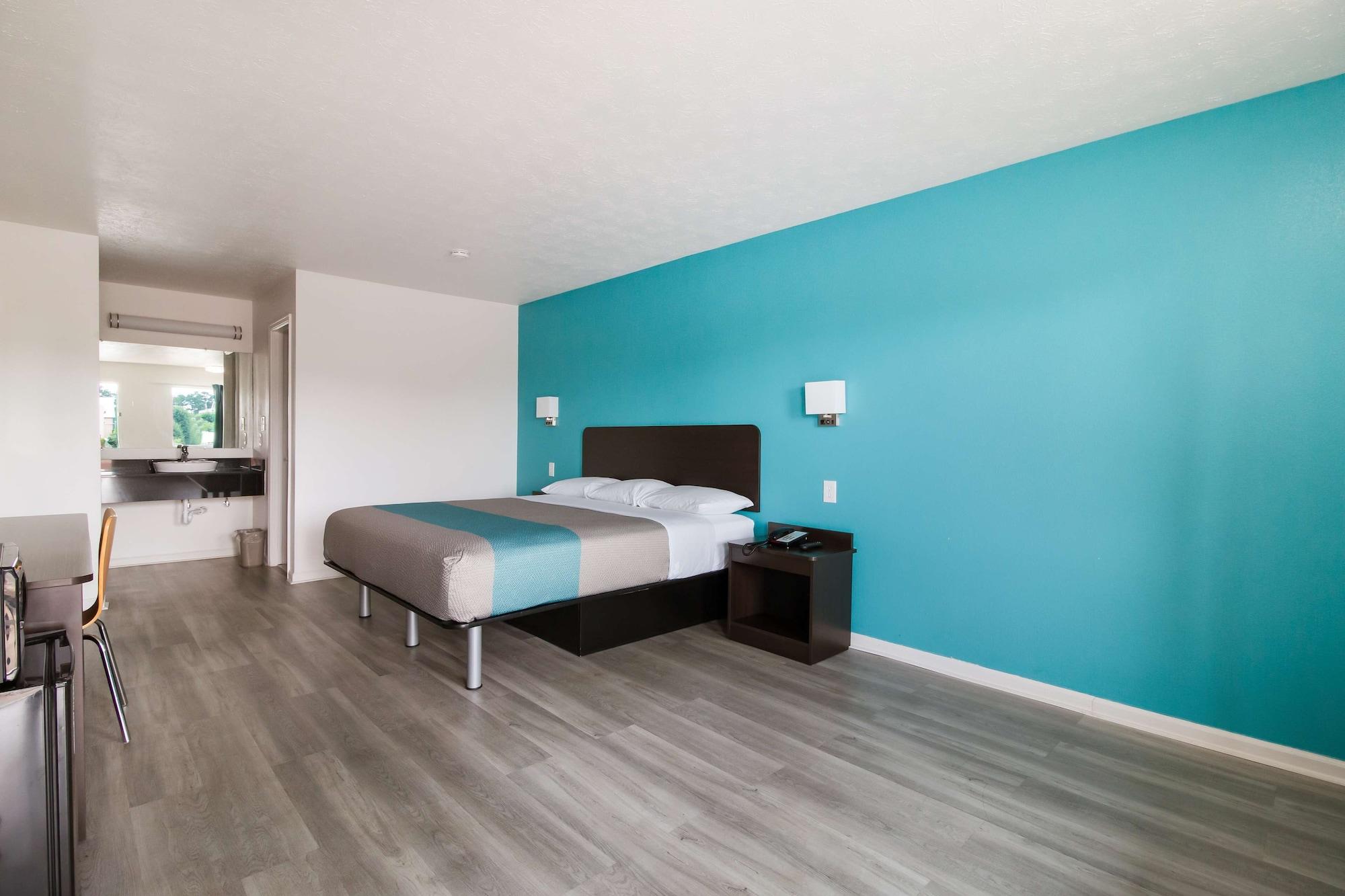 Motel 6-Metropolis, Il Ngoại thất bức ảnh