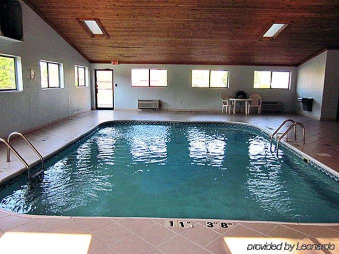 Motel 6-Metropolis, Il Ngoại thất bức ảnh