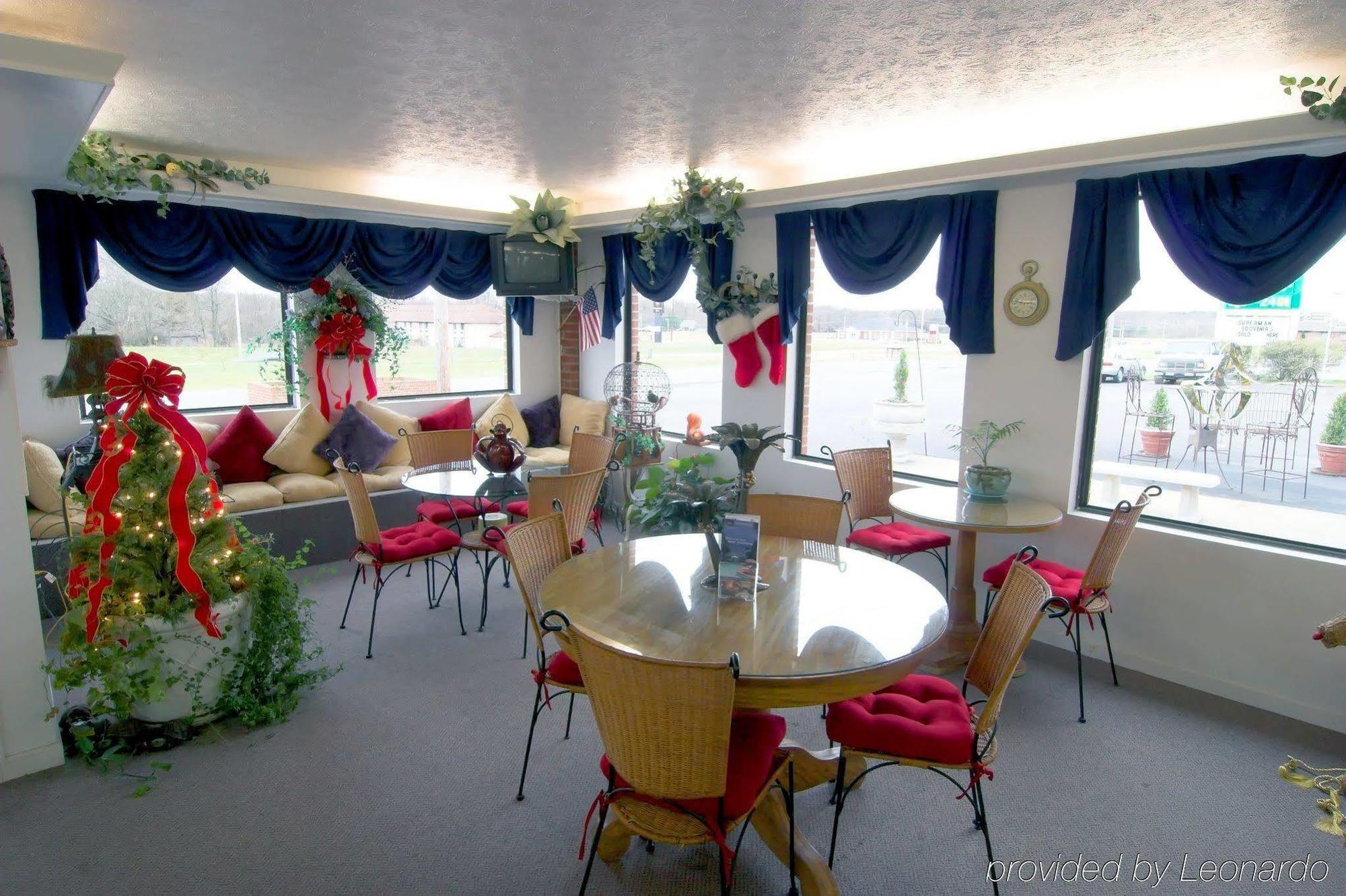 Motel 6-Metropolis, Il Ngoại thất bức ảnh